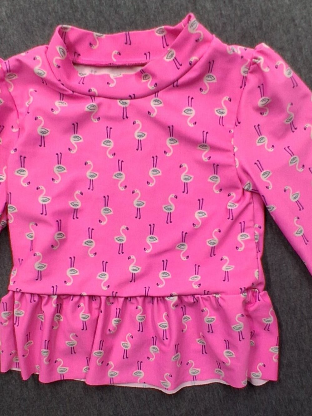 Just One You girls rash guard size 2t Pink Good condition